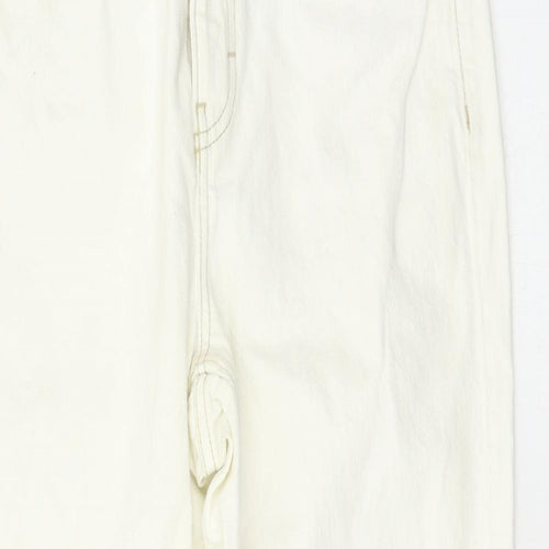 Preworn Womens White   Straight Jeans Size 28 L32 in