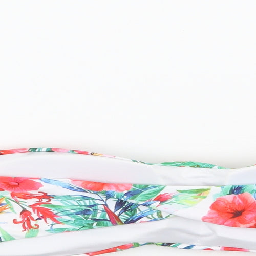 Hello Womens White Floral  Cropped Tank Size 10