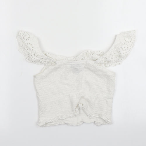 915 Generation Girls White   Cropped T-Shirt Size 13 Years