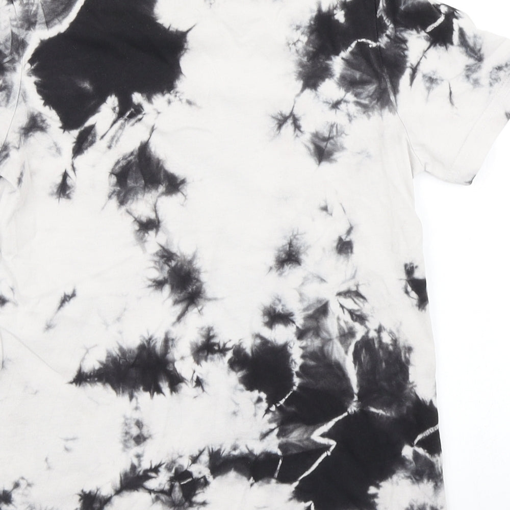 TU Boys White   Basic T-Shirt Size 7 Years  - Tie Dye