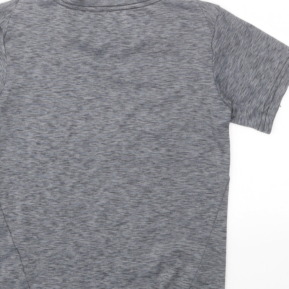 Nike Boys Grey   Basic T-Shirt Size XS