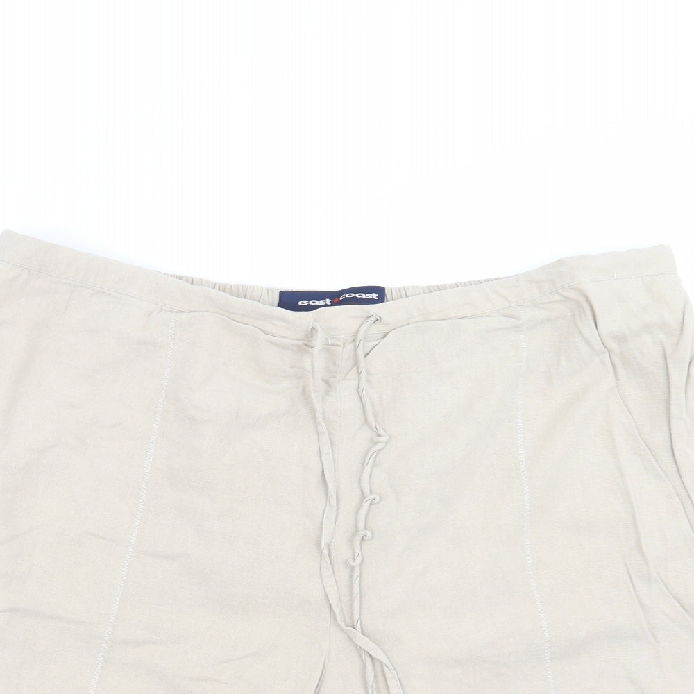 Evans Womens Beige   Chino Shorts Size 24