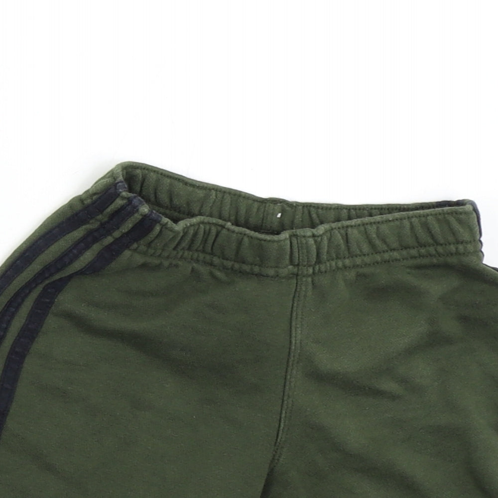 adidas Boys Green   Sweat Shorts Size 2-3 Years