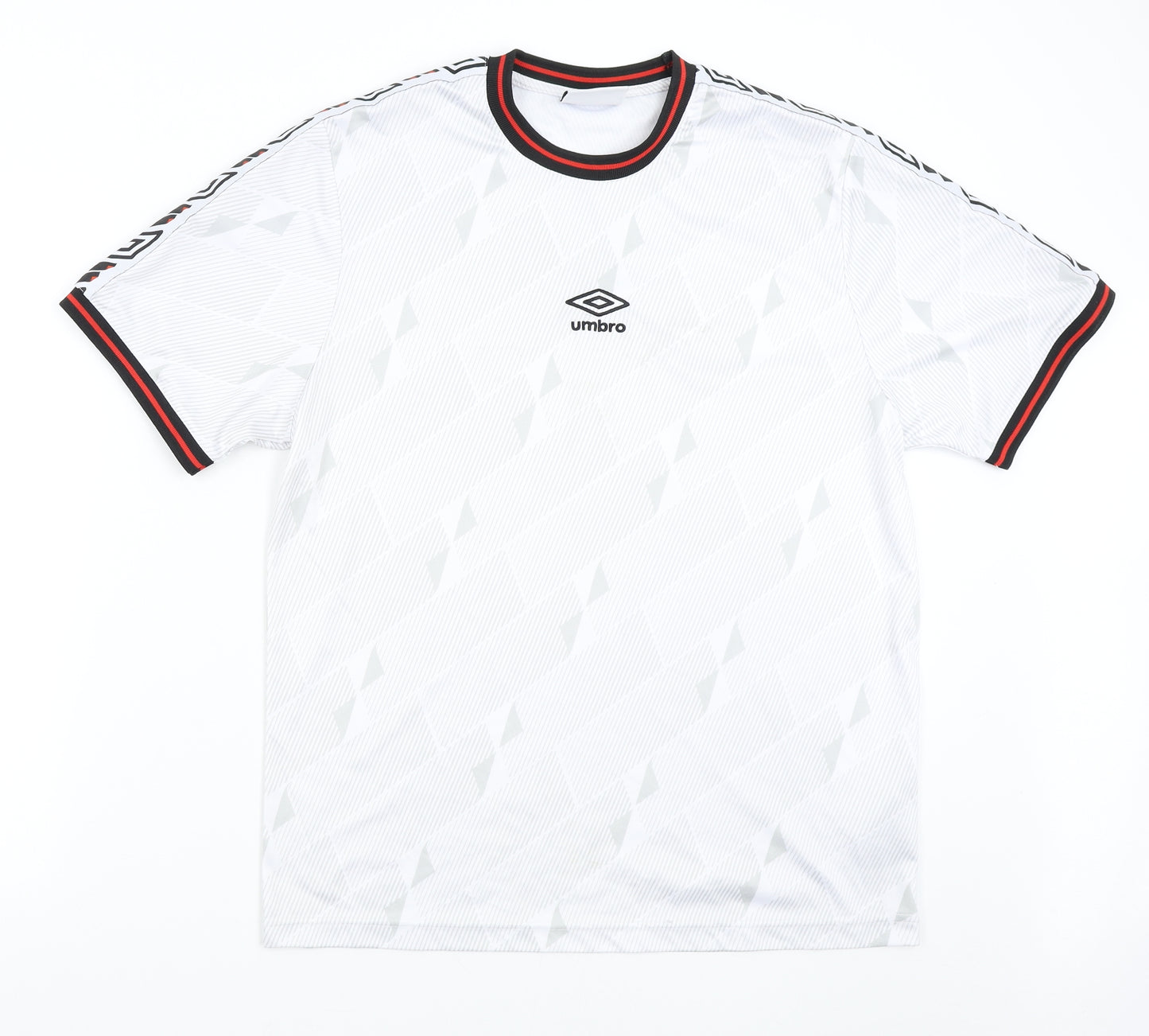 Umbro Mens White   Basic T-Shirt Size M