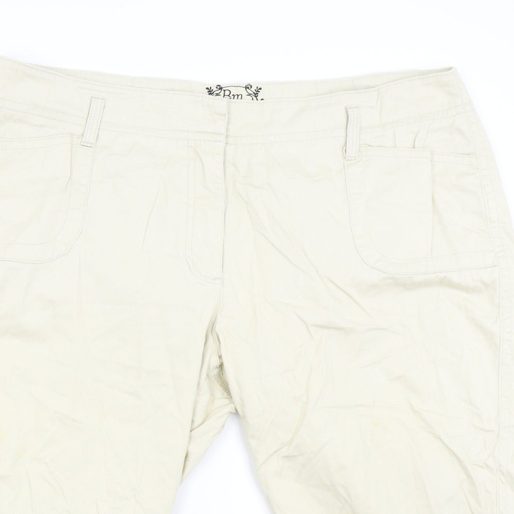 BM Casuals Womens Beige   Bermuda Shorts Size 22