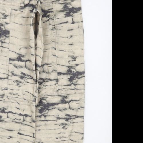 H&M Womens Beige  Denim Tapered Jeans Size 4 L24 in