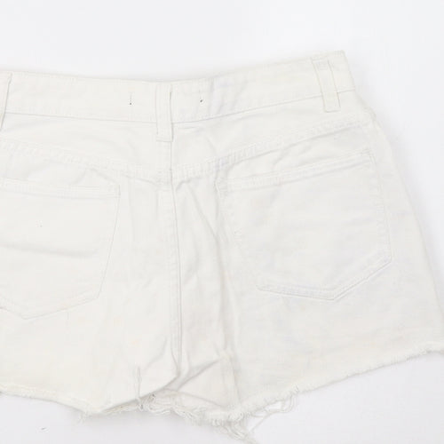 RT Womens White   Hot Pants Shorts Size 10