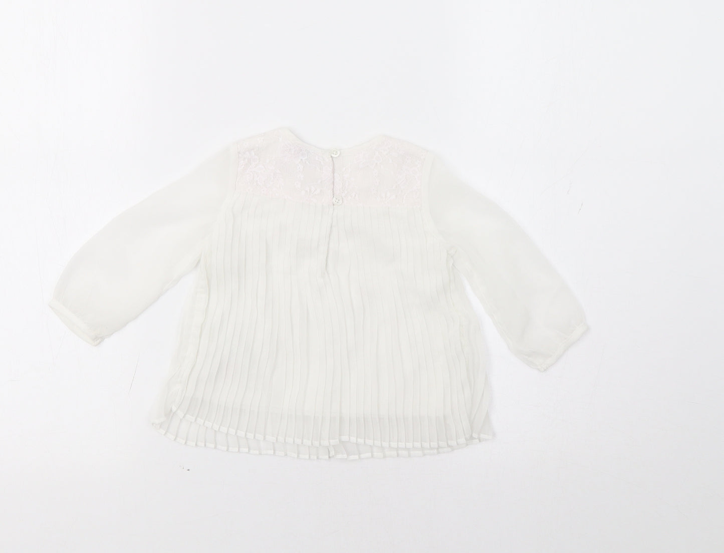 FC&F Baby White   Basic Blouse Size 3-6 Months