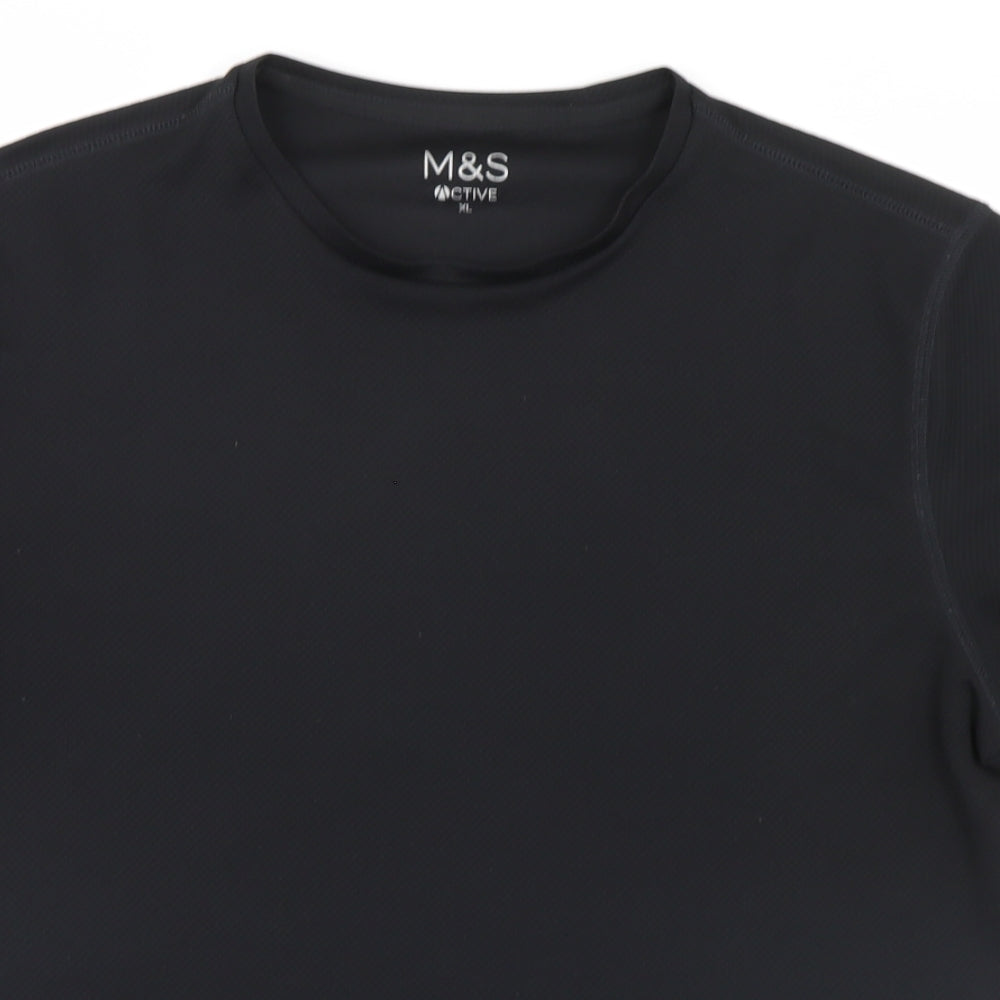 Marks and Spencer Mens Black    T-Shirt Size XL