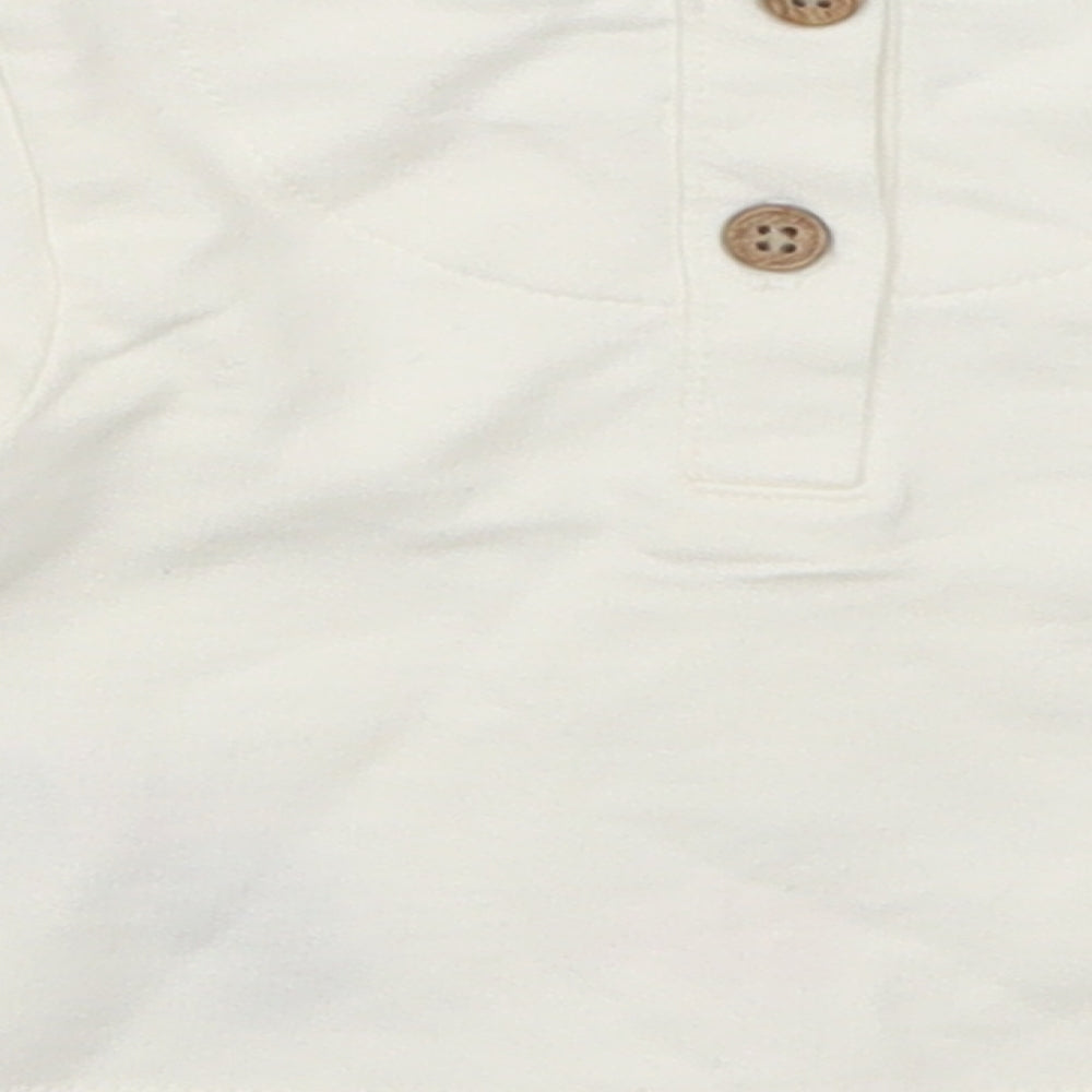 Primark Baby White   Basic T-Shirt Size Newborn  - Farm Animals