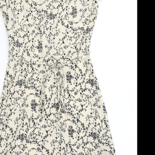 Missguided Womens Ivory Floral  Fit & Flare  Size 4