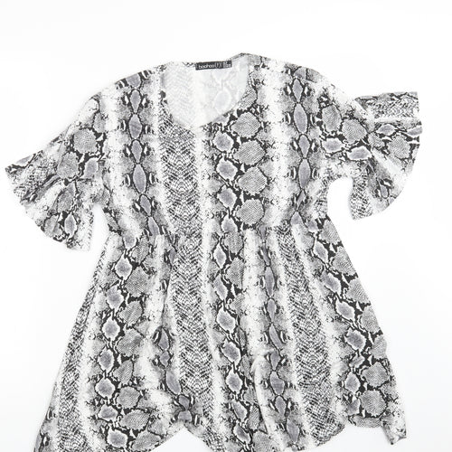 Boohoo Womens White Animal Print  Basic Blouse Size 12