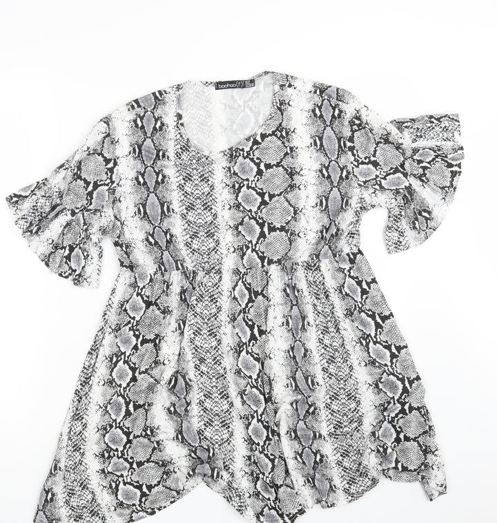 Boohoo Womens White Animal Print  Basic Blouse Size 12