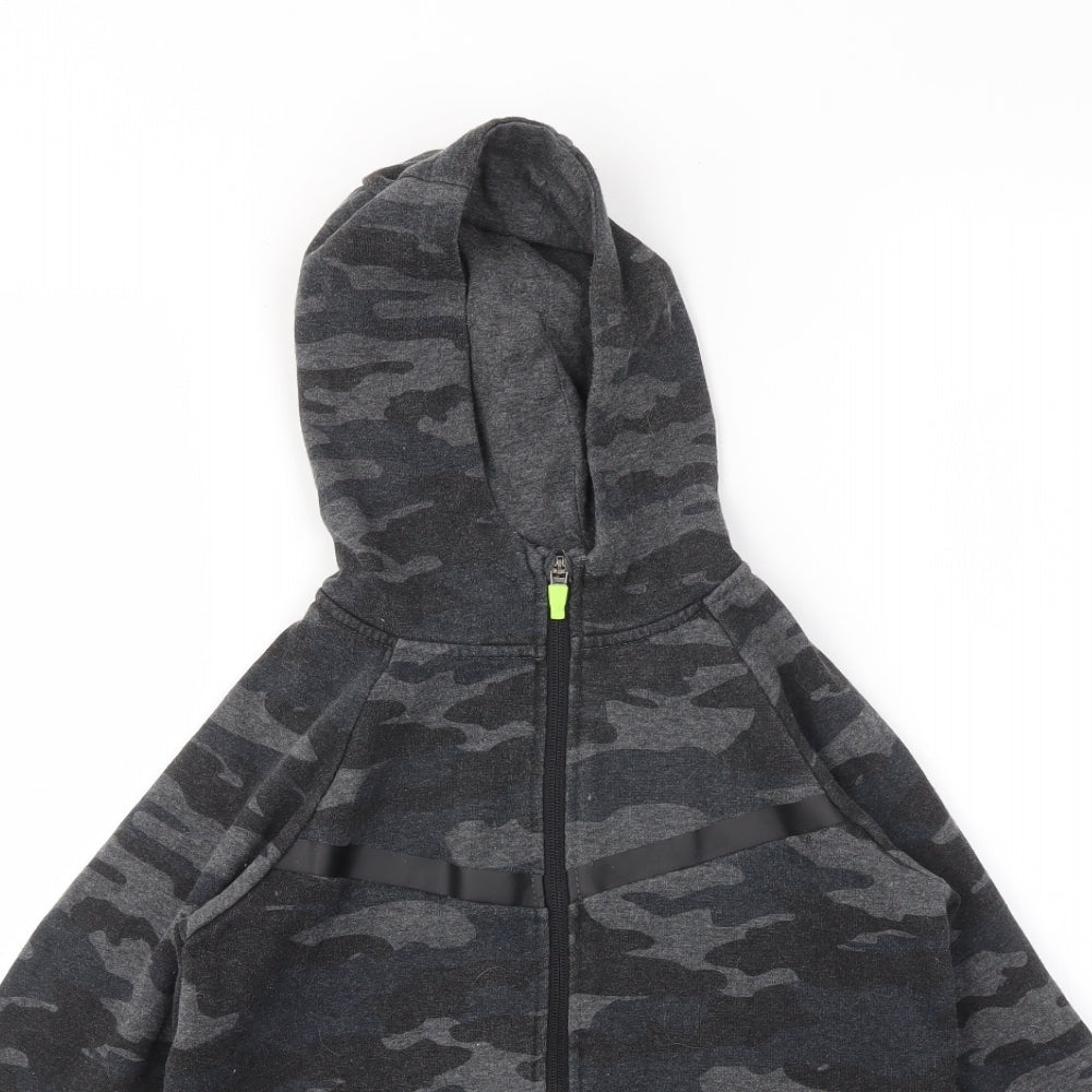 Primark Boys Grey Camouflage  Full Zip Jumper Size 9-10 Years