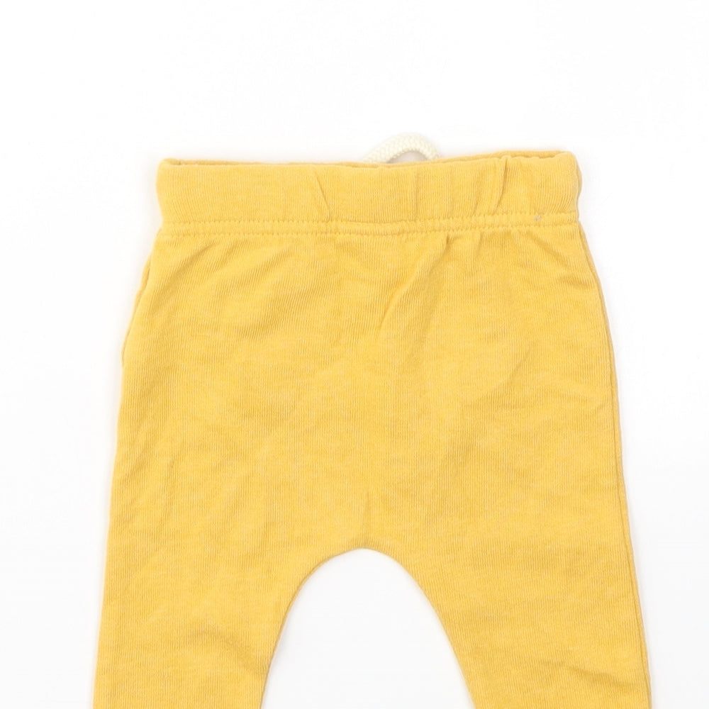 FRED &FLO Baby Yellow   Capri Trousers Size 3-6 Months