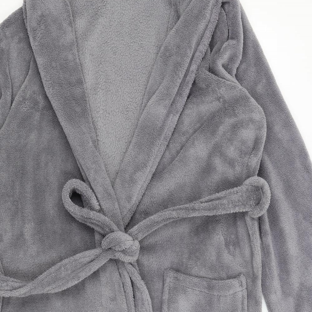 Easy Mens Grey Solid   Gown Size M