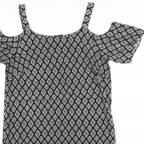 Papaya Womens Black Argyle/Diamond  A-Line  Size 8