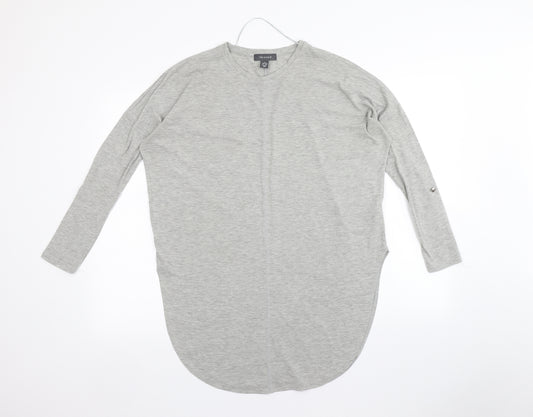 Front view of Primark women’s grey basic t-shirt, size S