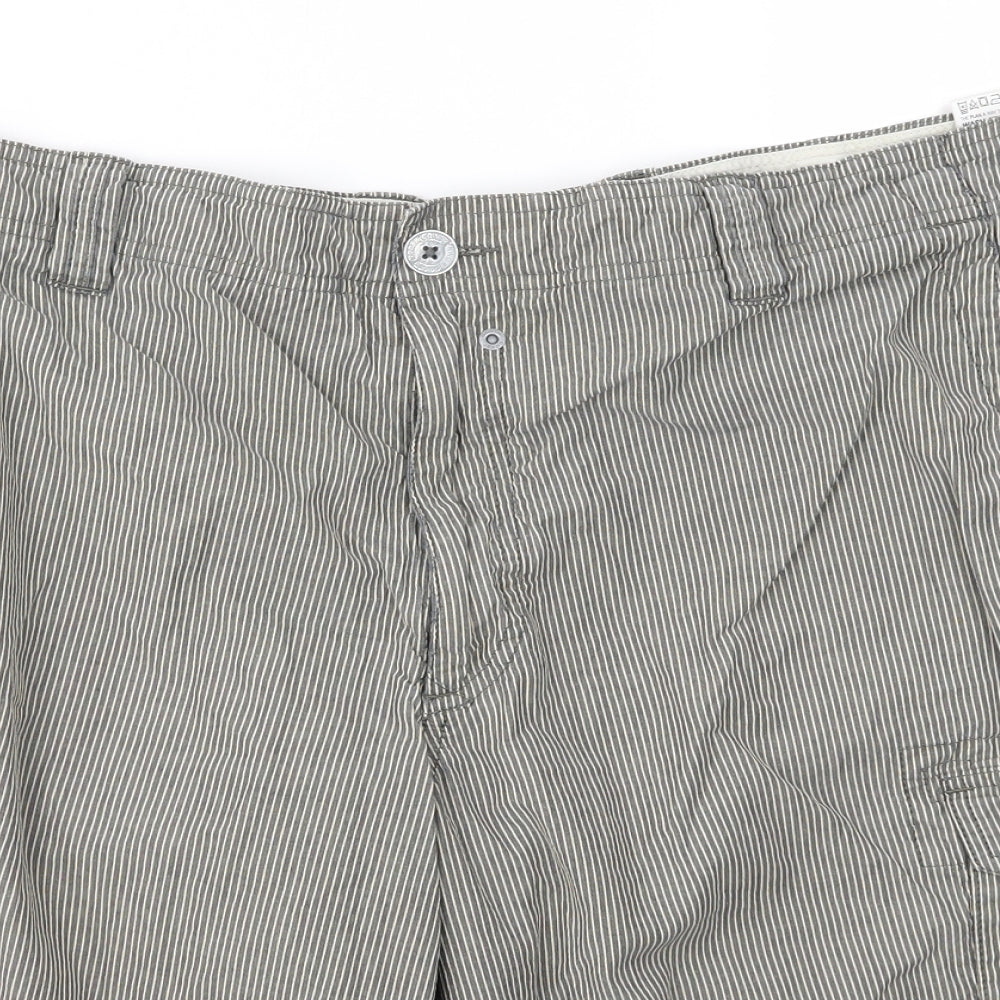 M&S Mens Green Striped  Chino Shorts Size 42 in