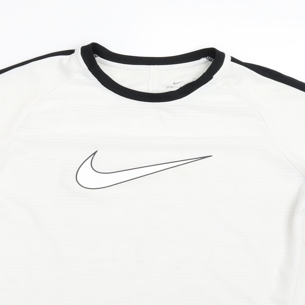 Nike Boys White   Jersey T-Shirt Size 12-13 Years