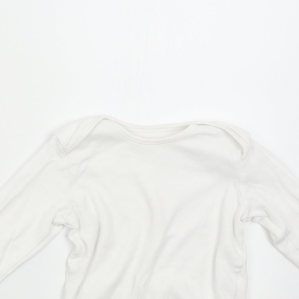 Primark Baby White   Babygrow One-Piece Size 24 Months