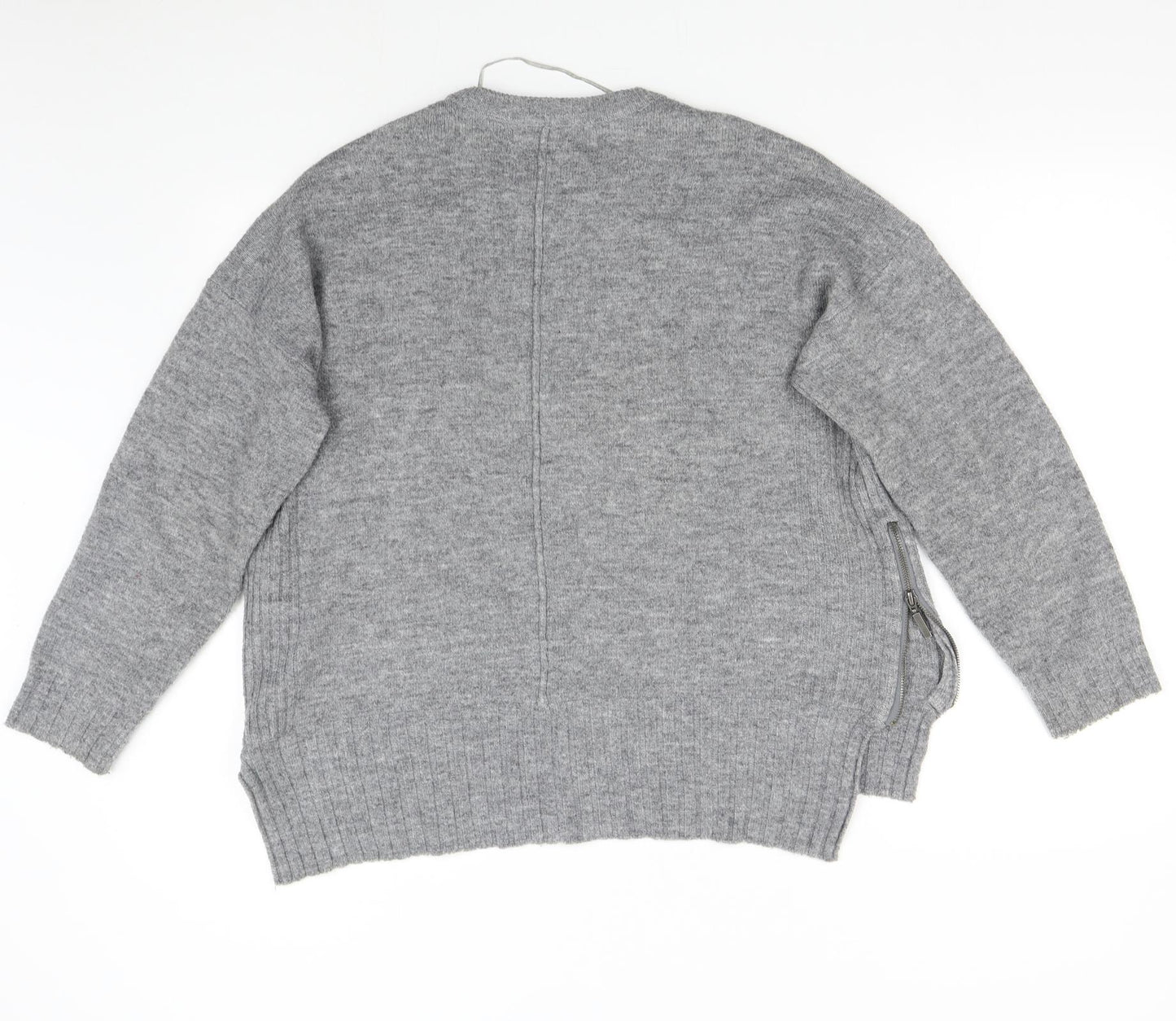 B. Young Womens Grey  Knit Pullover Jumper Size M