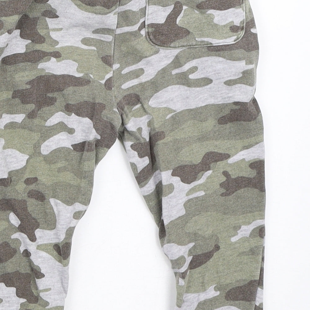 Matalan Boys Green Camouflage  Jogger Trousers Size 12-18 Months