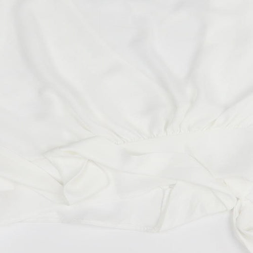 Boohoo Womens White   Basic Button-Up Size 16
