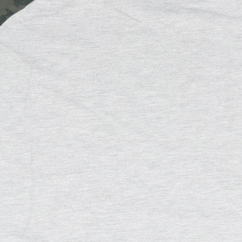 Matalan Boys Grey Camouflage  Basic T-Shirt Size 9 Years