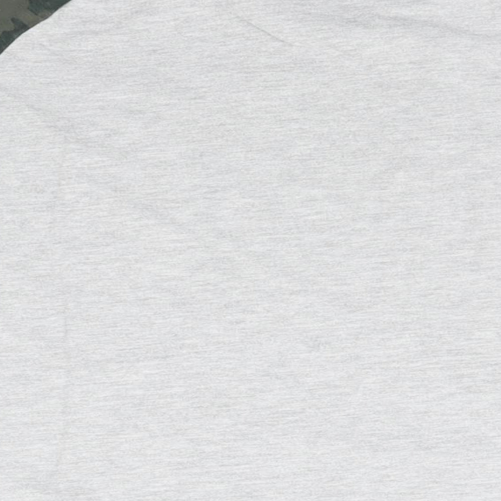 Matalan Boys Grey Camouflage  Basic T-Shirt Size 9 Years