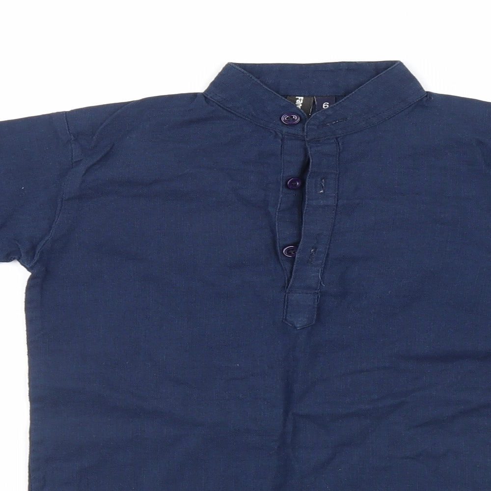 Fancy World Womens Blue   Basic T-Shirt Size 6