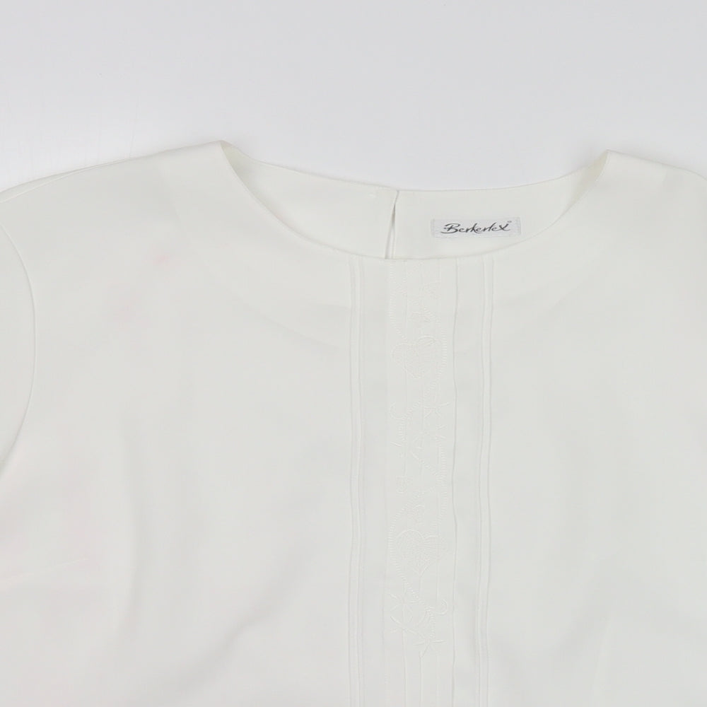 Berkertex Womens White   Basic Blouse Size 24