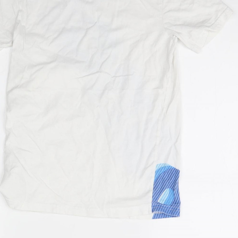 Bench Boys White   Basic T-Shirt Size 11 Years