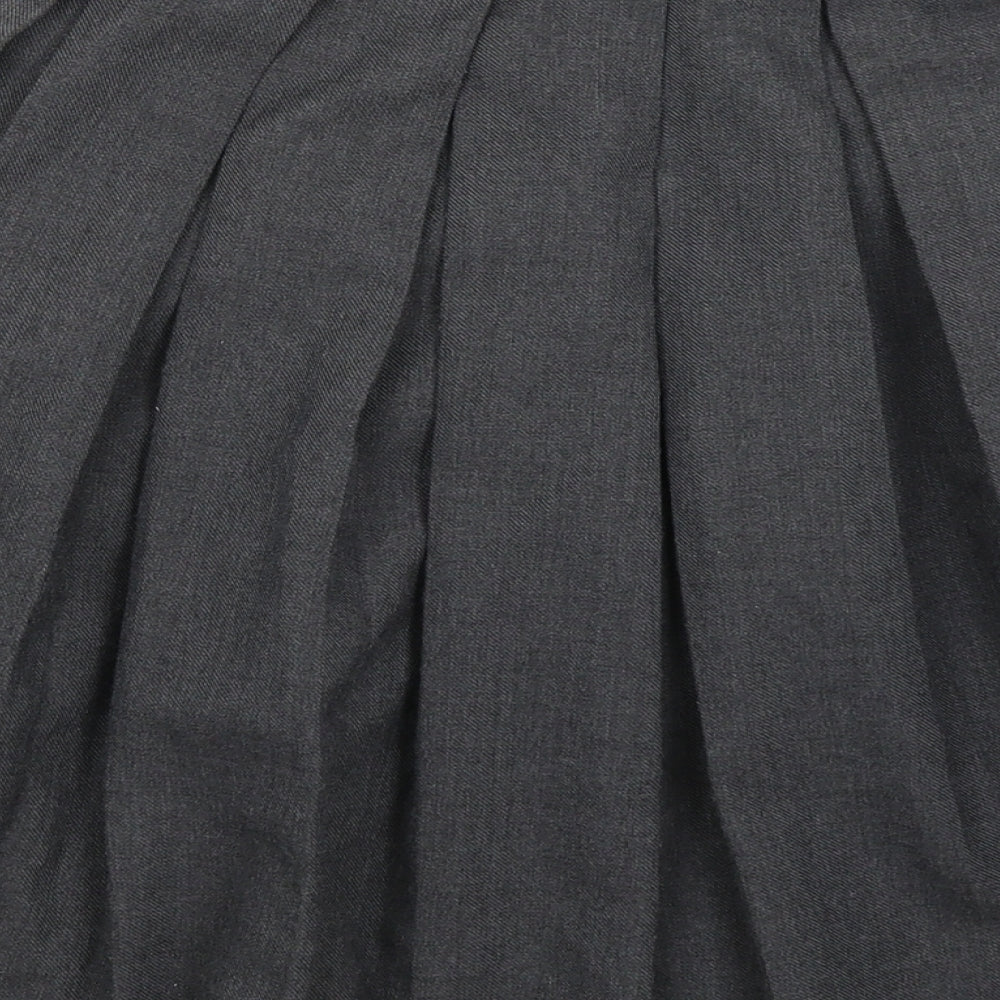 Four Owls Girls Grey   Pleated Skirt Size L