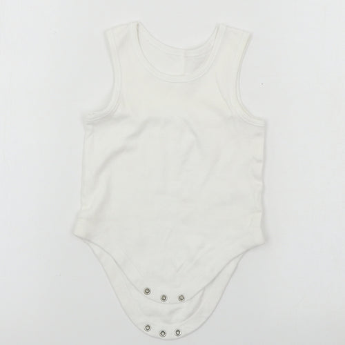 F&F  Boys White   Babygrow One-Piece Size 9-12 Months