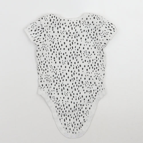 Primark Girls White Animal Print  Babygrow One-Piece Size 9-12 Months