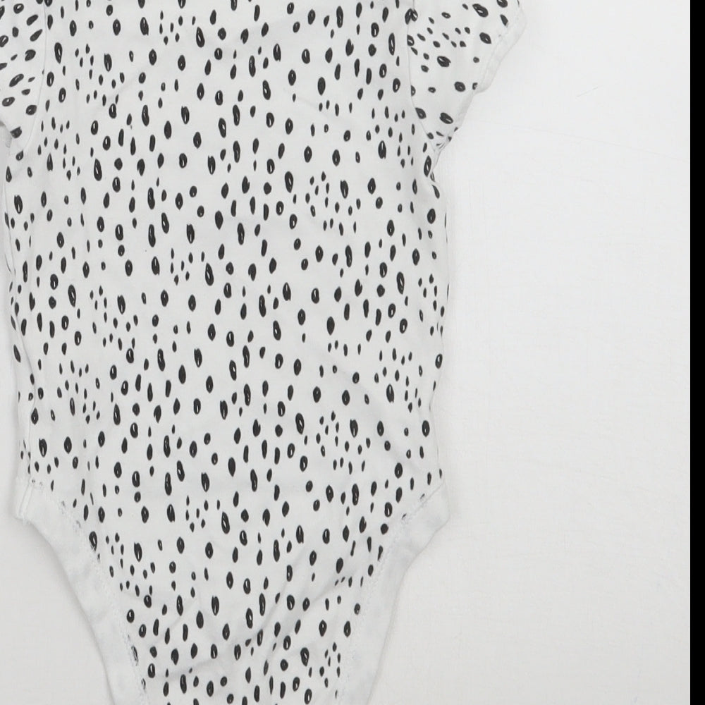 Primark Girls White Animal Print  Babygrow One-Piece Size 9-12 Months