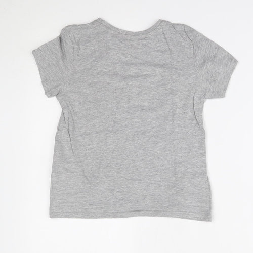 Primark Boys Grey   Basic T-Shirt Size 6-7 Years