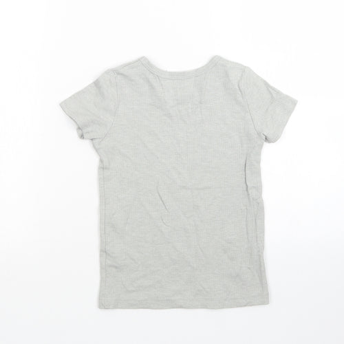 Primark Girls Grey   Basic T-Shirt Size 6-7 Years