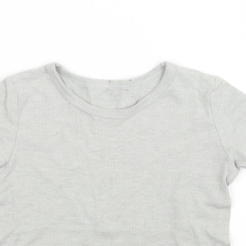Primark Girls Grey   Basic T-Shirt Size 6-7 Years