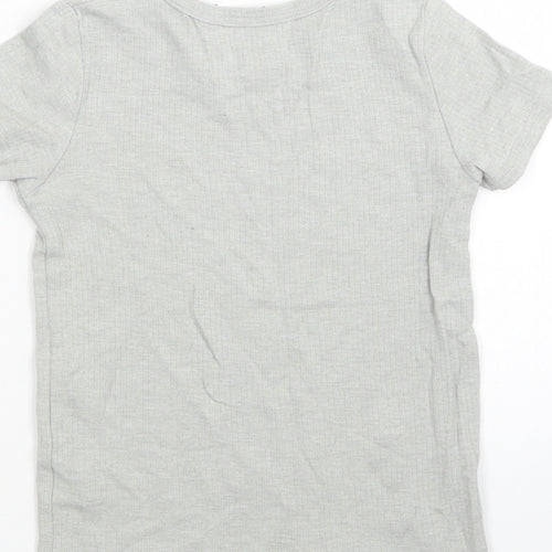 Primark Girls Grey   Basic T-Shirt Size 6-7 Years
