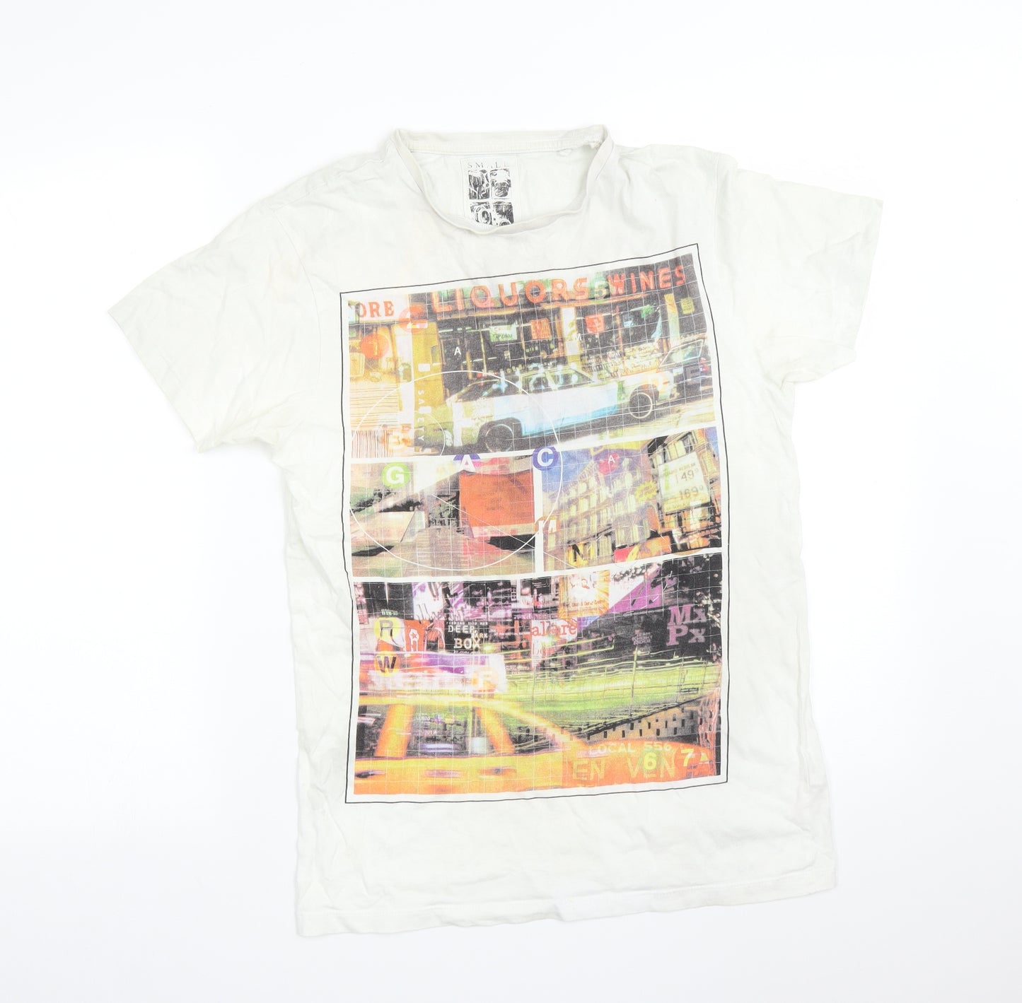 Cedar Wood State Mens White    T-Shirt Size S  - CITY