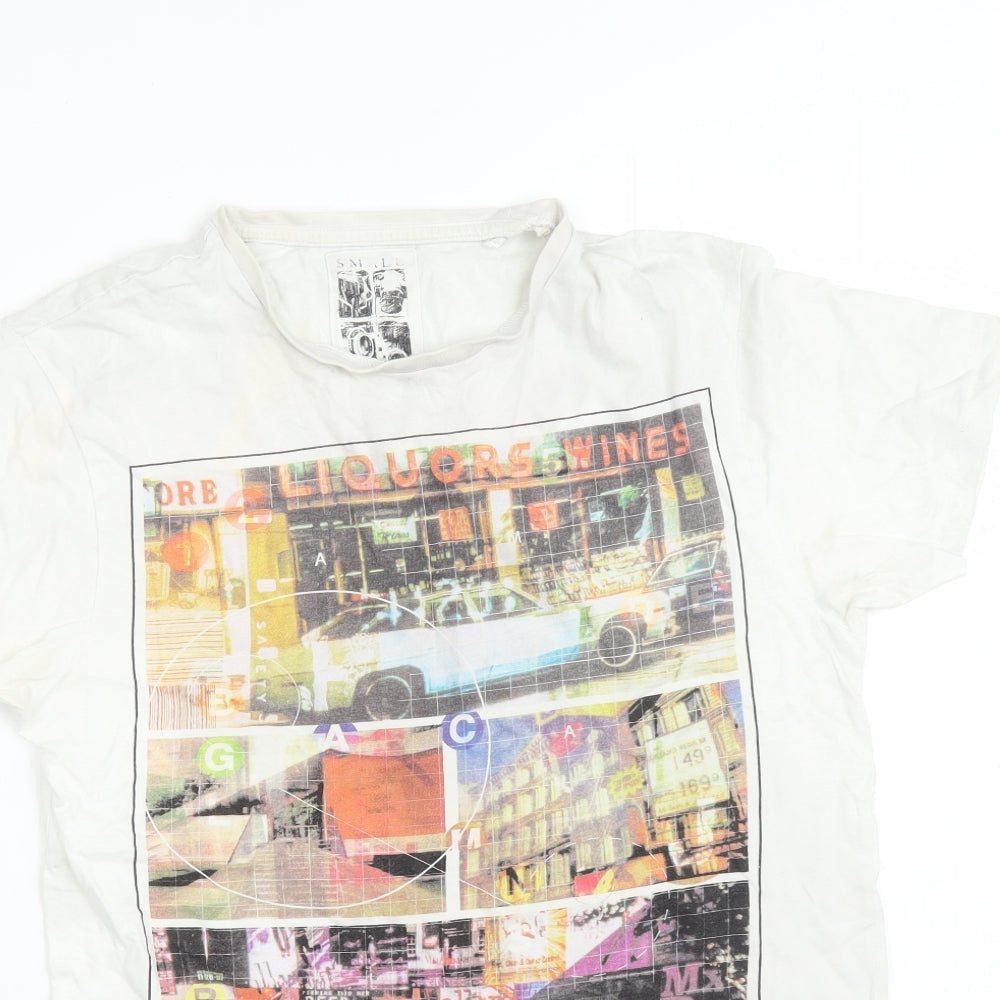 Cedar Wood State Mens White    T-Shirt Size S  - CITY