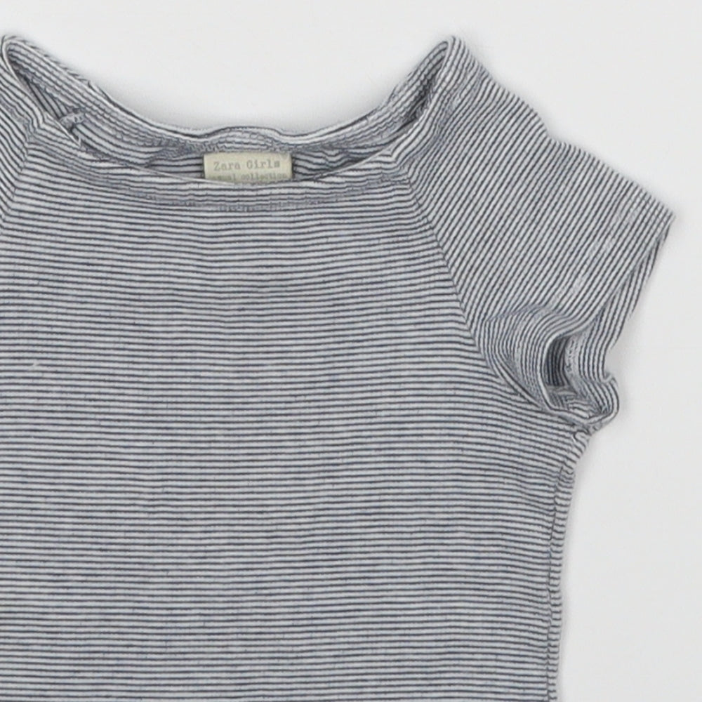Zara Girls Blue Striped  Basic T-Shirt Size 5 Years
