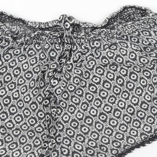 Primark Womens Grey Geometric  Culotte Shorts Size 14