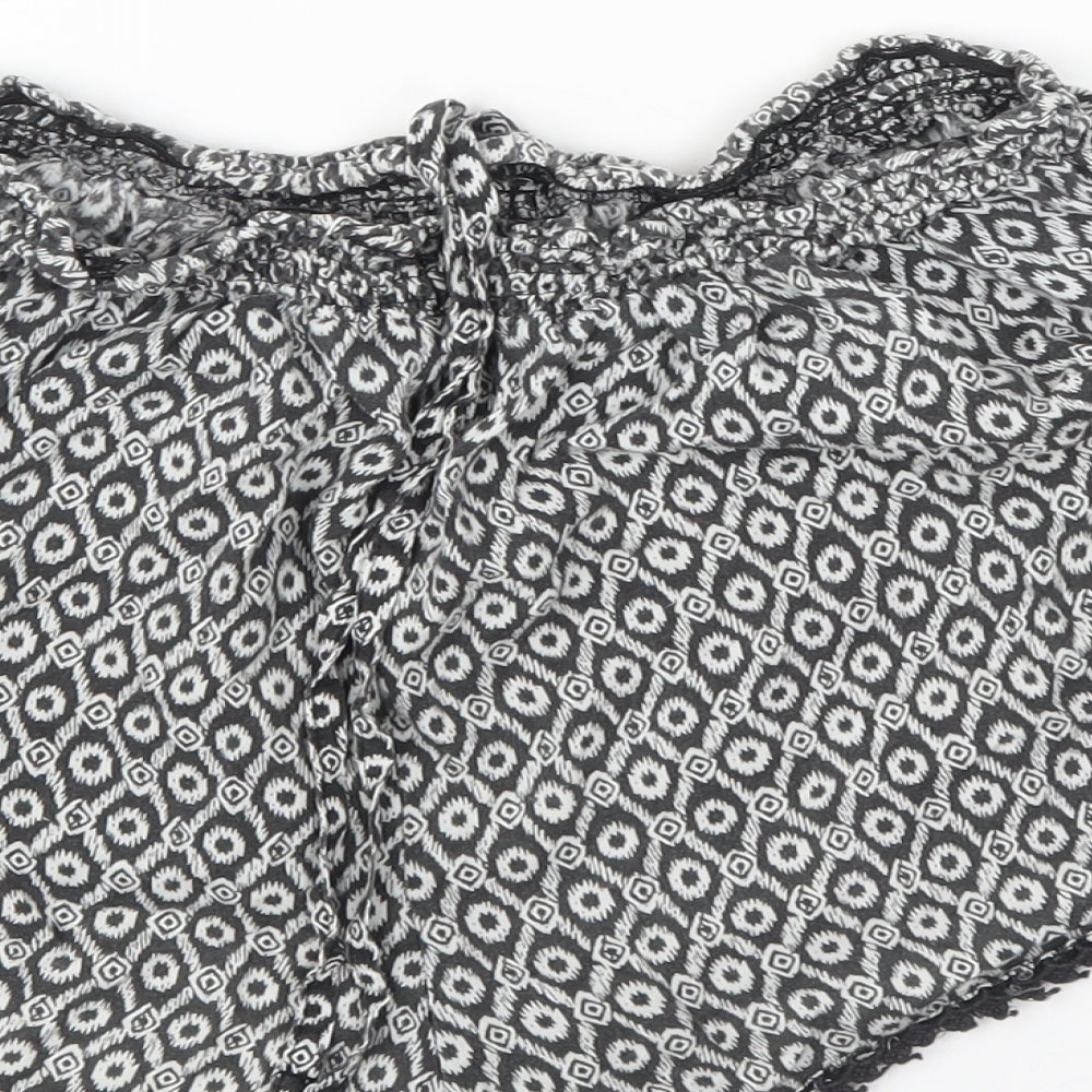 Primark Womens Grey Geometric  Culotte Shorts Size 14