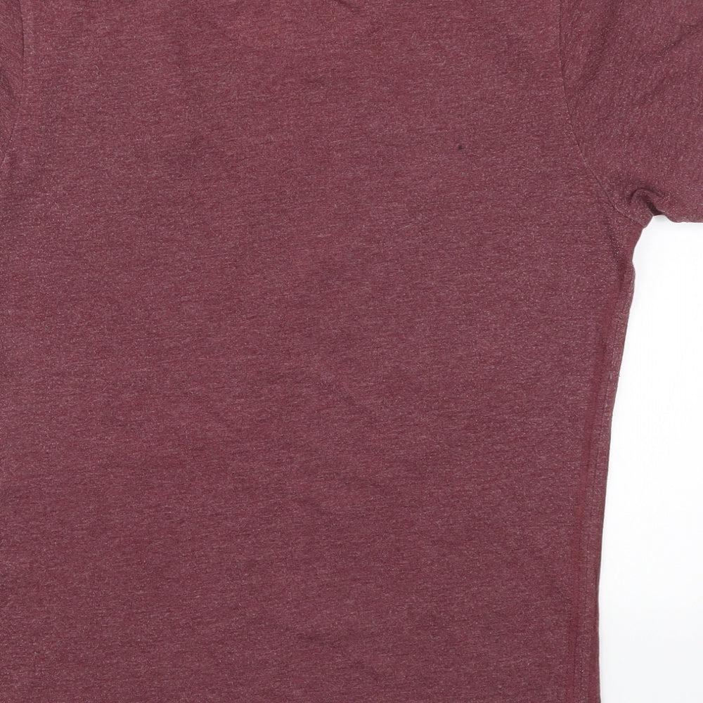 Industrialize Mens Red    T-Shirt Size XS  - Liberty Island
