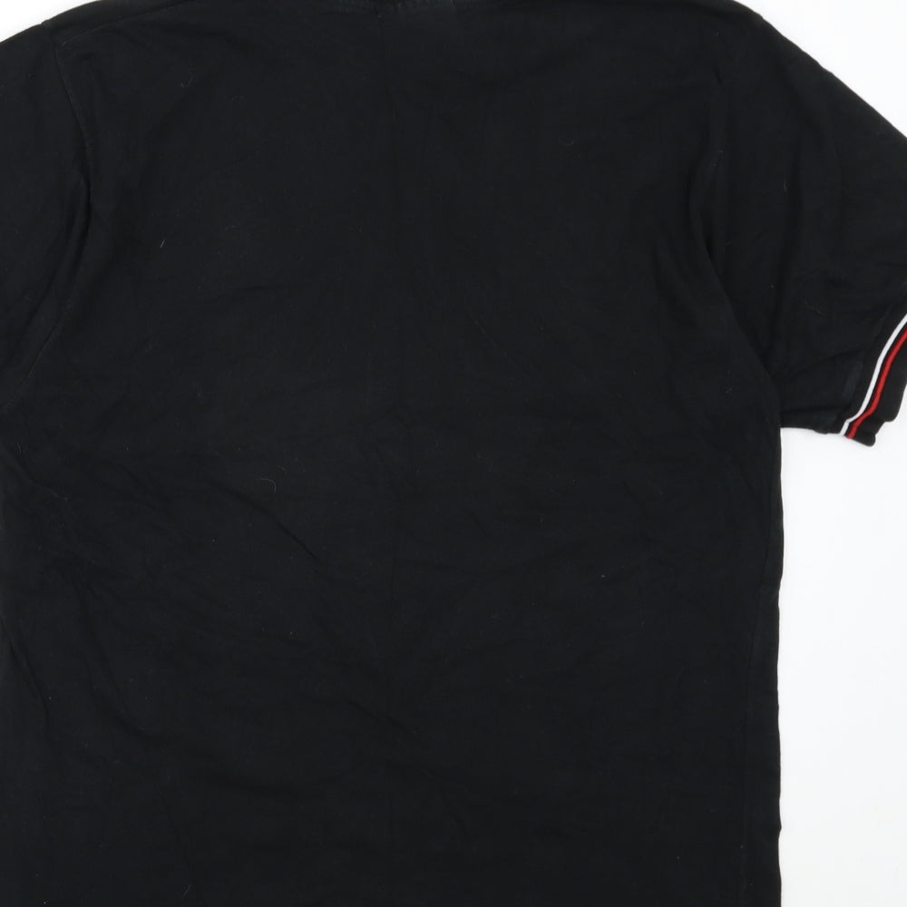 Manchester United Mens Black    T-Shirt Size M
