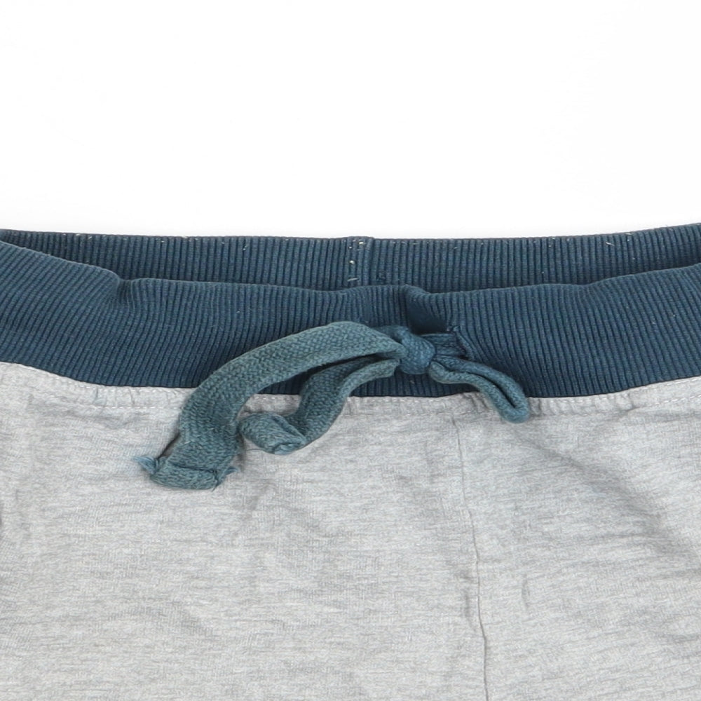Sesame Street Boys Grey   Sweat Shorts Size 7-8 Years