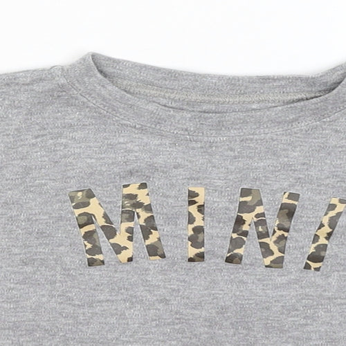Preworn Baby Grey   Basic T-Shirt Size 6-9 Months  - Mini